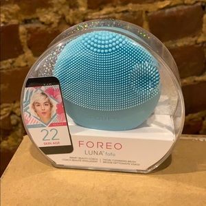 Foreo Luna Fofo (cleansing brush)